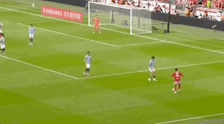 【足总杯】刘易斯格瓦迪奥尔破门！曼城2比0闯入决赛