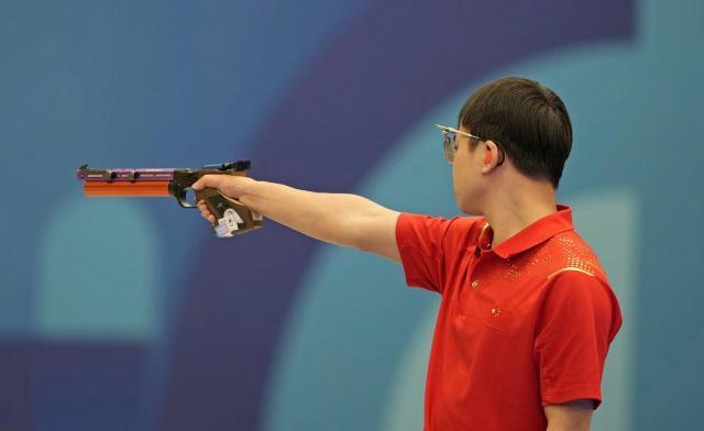 互动-【夜读】这么早就对决了？