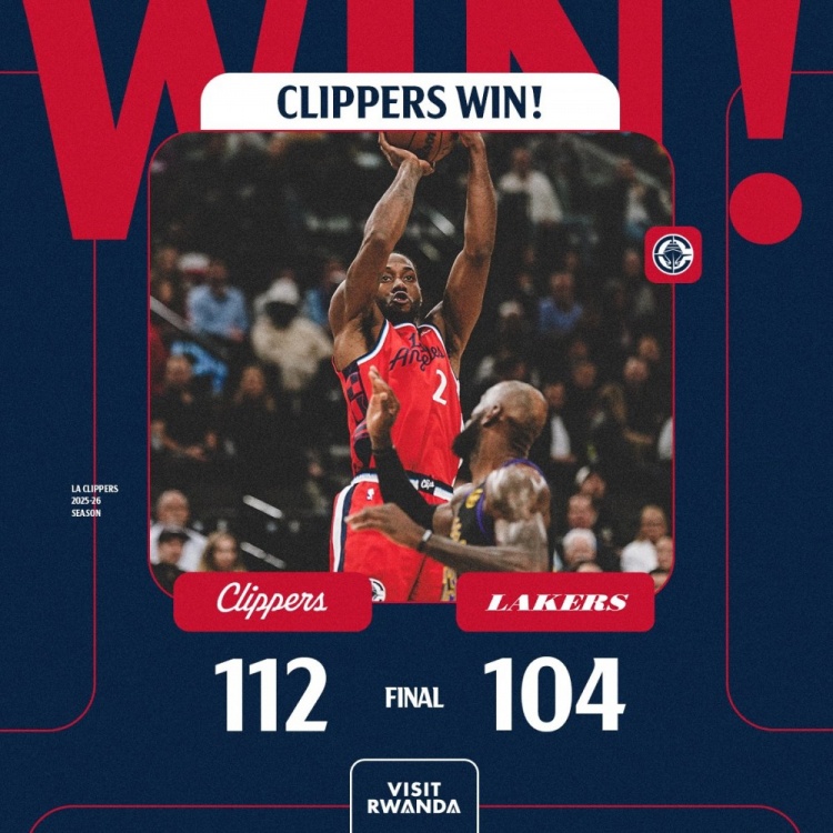 搜狐体育权威社区-老詹成背景！快船赢球海报：小卡面对老詹经典后仰跳投上封面