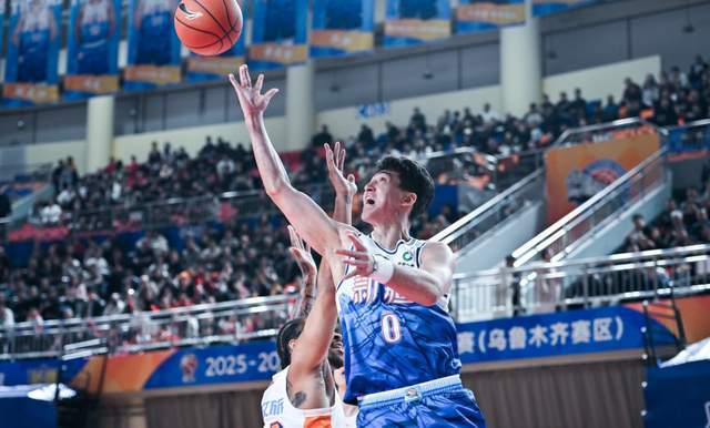 新疆男篮再遭沉重打击！西尔扎提意外遭遇重伤，确定常规赛报销